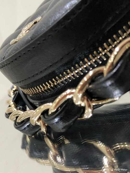 Hyper Peter WITH CHANEL CHANELUTCH CHAIN 0717